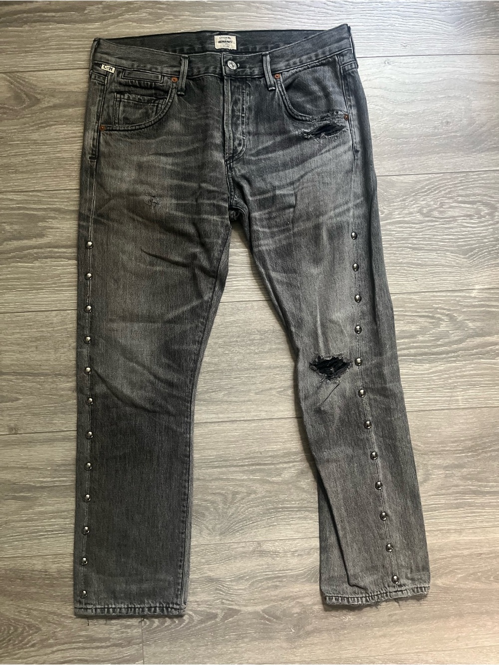 Citizens of Humanity Washed Black Studded Distressed Cropped Denim Jeans Size 27